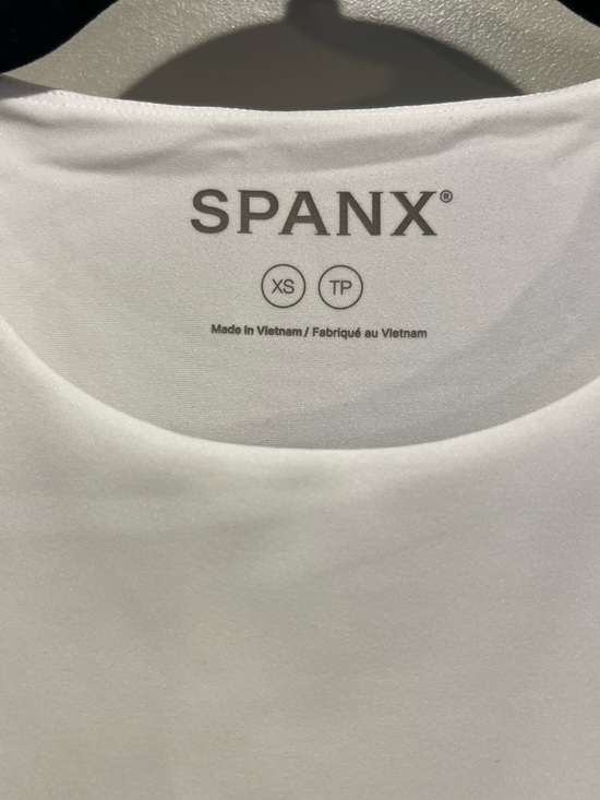 SPANX White Smoothing Racerback Tank XS Classic Clean Fit NWT - Picture 5 of 8